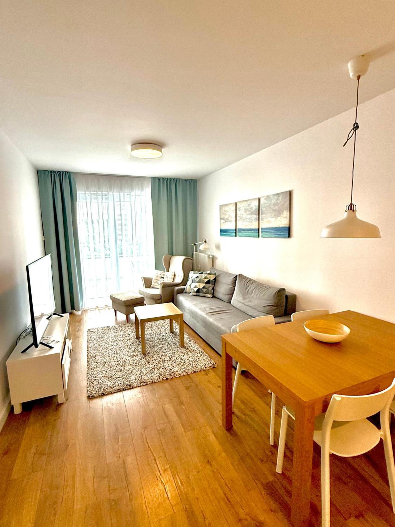 Lazar Apartamenty Nadmorskie Tarasy Kołobrzeg Esterno foto